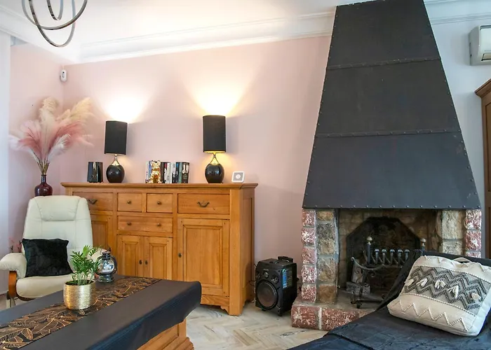 Standing De 88 M2, Grand Jardin, Wifi, Clim, Netflix, La Suzanna *