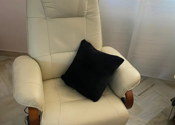 Standing De 88 M2, Grand Jardin, Wifi, Clim, Netflix, La Suzanna Holiday home *